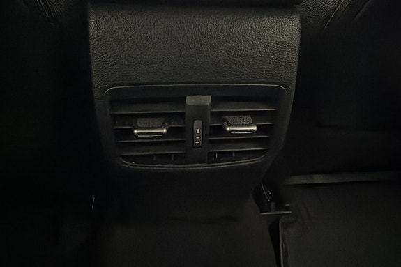 Toyota Corolla 24 of 26