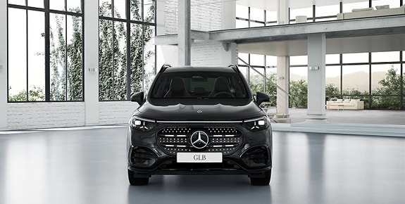 Mercedes-Benz GLB250+ 6 of 12