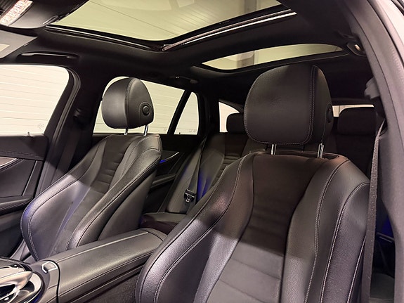 Mercedes-Benz E220 16 of 21