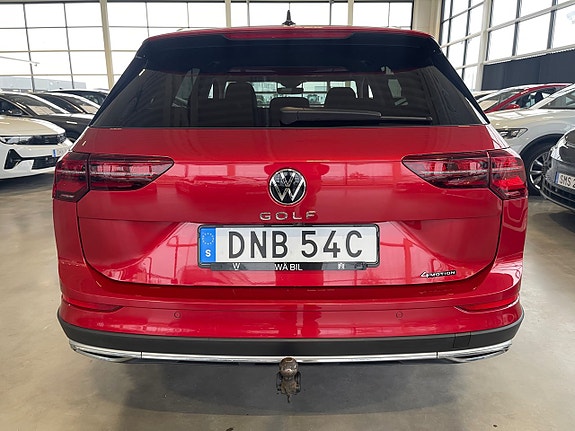 Volkswagen Golf Alltrack 4 of 20