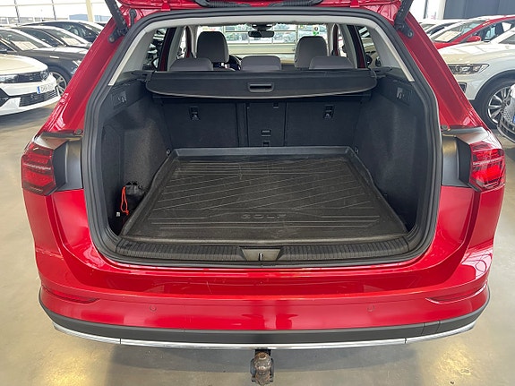 Volkswagen Golf Alltrack 5 of 20