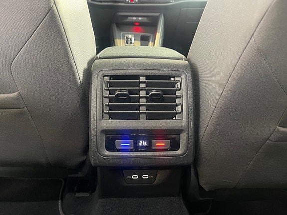 Volkswagen Golf Alltrack 8 of 20