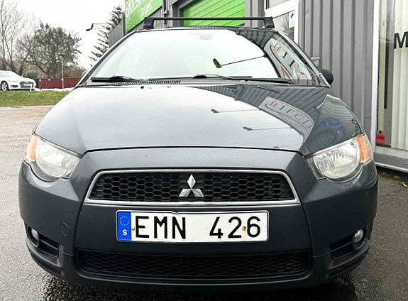 Mitsubishi Colt 7 of 12
