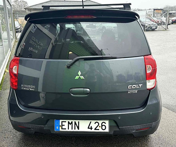 Mitsubishi Colt 6 of 12