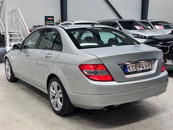 Mercedes-Benz C180 5 of 5