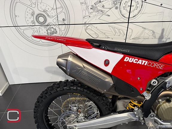 Ducati Desmo450 MX Factory *NYHET 2026!* 2 of 7