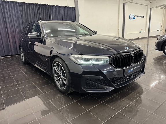 BMW 520d 4 of 5