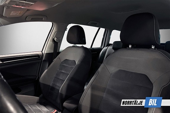 Volkswagen Golf VII 10 of 17