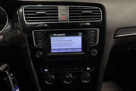 Volkswagen Golf VII 15 of 17