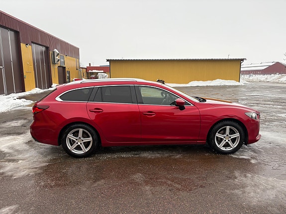 Mazda 6 4 of 5