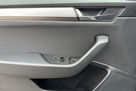 Skoda Superb 12 of 20