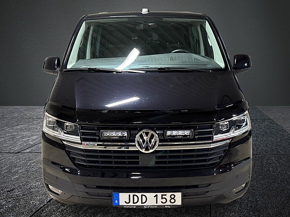 Volkswagen Transporter 2 of 5