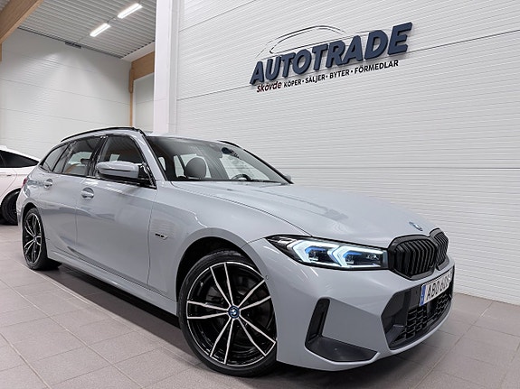 BMW 330e