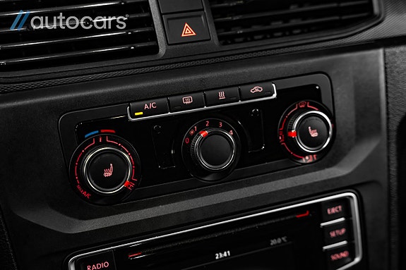 Volkswagen Caddy Maxi 24 of 29