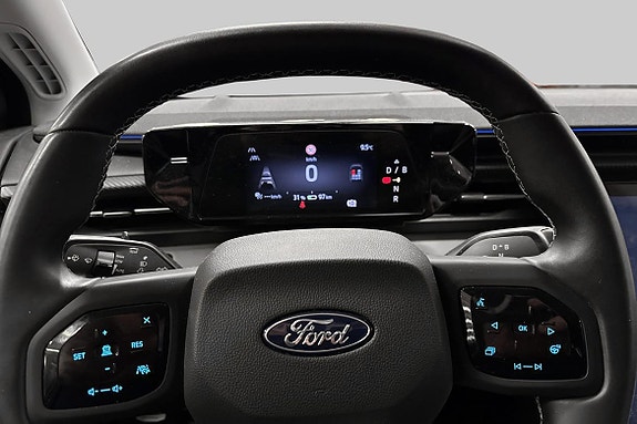 Ford Explorer 5 of 5