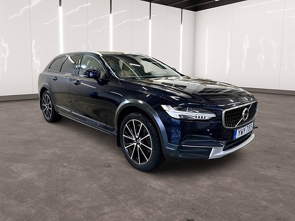 Volvo V90 Cross Country