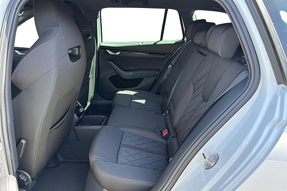 Skoda Octavia 6 of 8