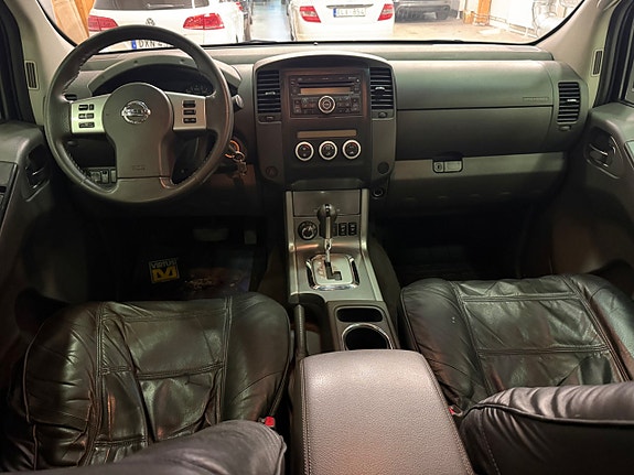 Nissan Navara 8 of 16