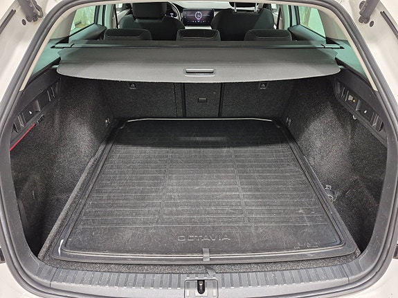 Skoda Octavia 8 of 10