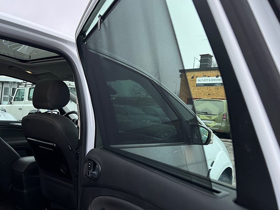 Ford S-MAX 16 of 25