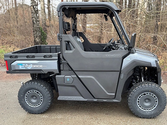 CFMOTO UFORCE U6 EV – elektrisk prestanda utan kompromisser O.M.G LEV U6 EV 16 of 20