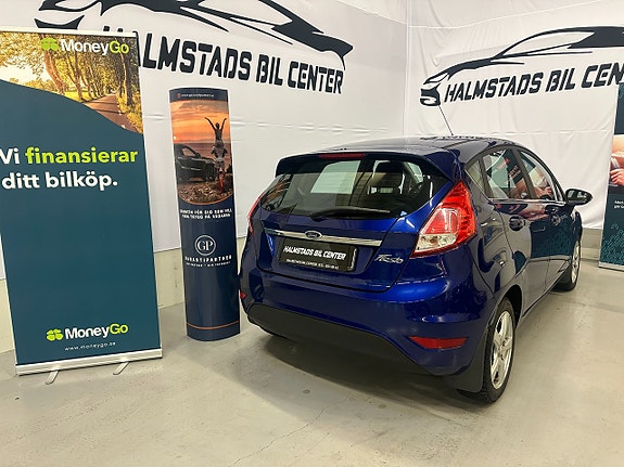 Ford Fiesta 6 of 13