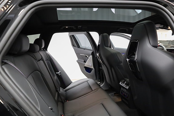 BMW M5 24 of 30