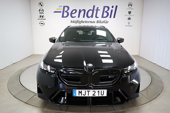 BMW M5 4 of 30