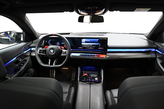 BMW M5 3 of 30