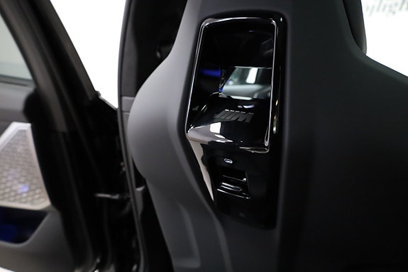 BMW M5 18 of 30