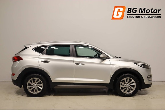 Hyundai Tucson 2 of 5