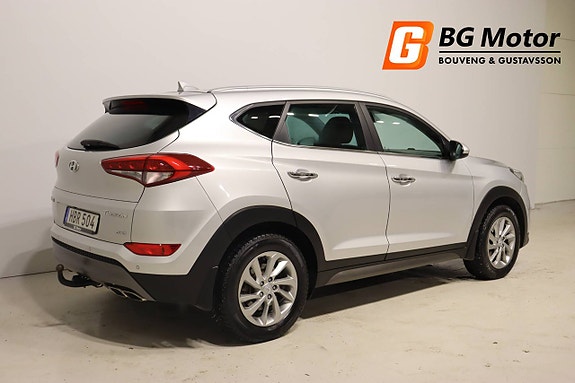 Hyundai Tucson 3 of 5