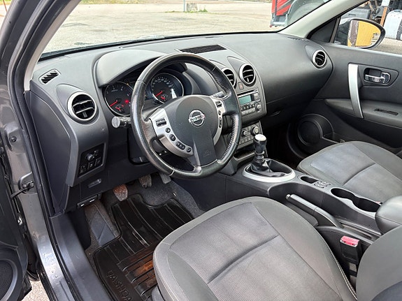Nissan Qashqai+2 8 of 13