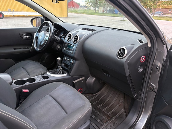 Nissan Qashqai+2 10 of 13