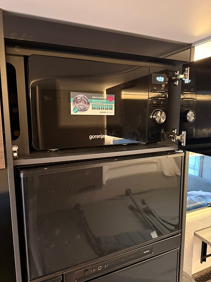 Adria Alpina 663 UK 6 of 12
