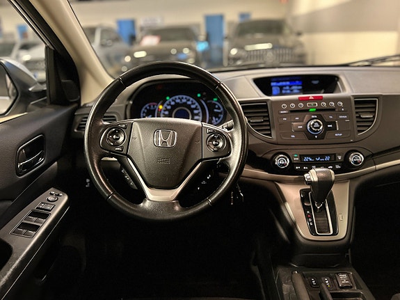 Honda CR-V 13 of 25
