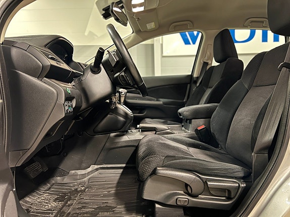 Honda CR-V 10 of 25