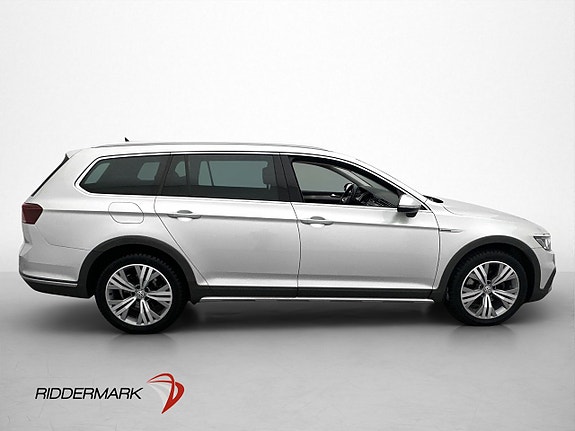 Volkswagen Passat Alltrack 7 of 29
