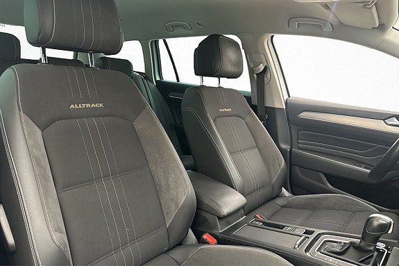 Volkswagen Passat Alltrack 25 of 29
