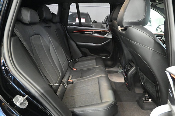 BMW X3 13 of 22