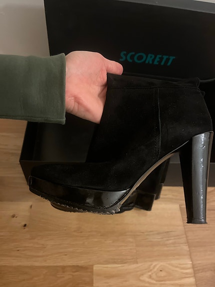 Product image 8 of 9