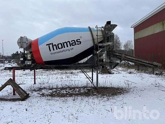 2 stycken Betongroterare på Laxoram Liebherr