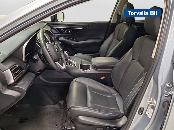Subaru Outback 9 of 15