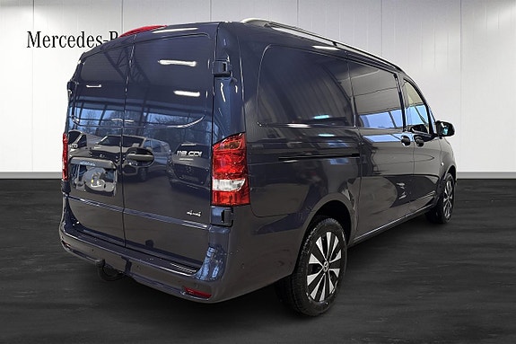 Mercedes-Benz Vito 119 4 of 5