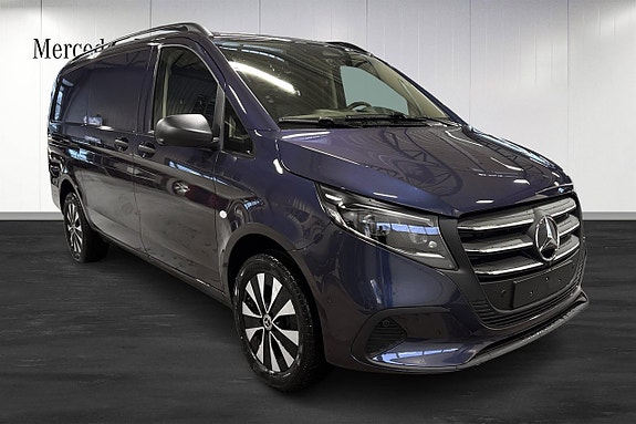 Mercedes-Benz Vito 119 2 of 5