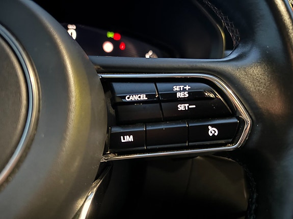 Mazda CX-60 7 of 18