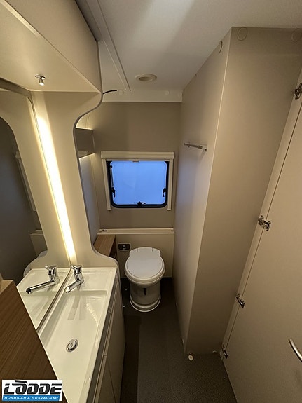 Adria ADORA 613 HT 9 of 10