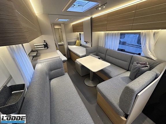 Adria ADORA 613 HT 5 of 10