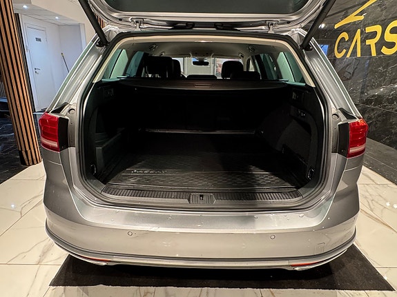 Volkswagen Passat Alltrack 5 of 5