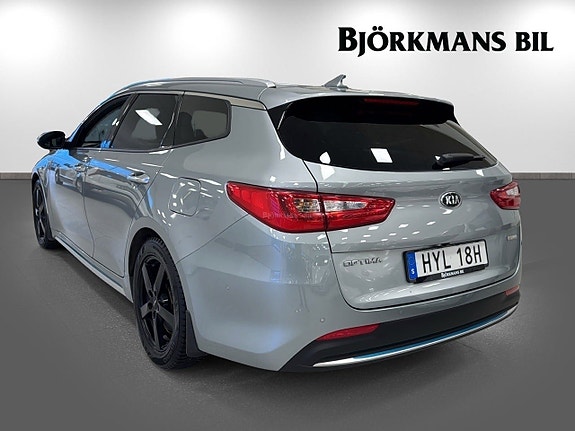 Kia Optima 6 of 16